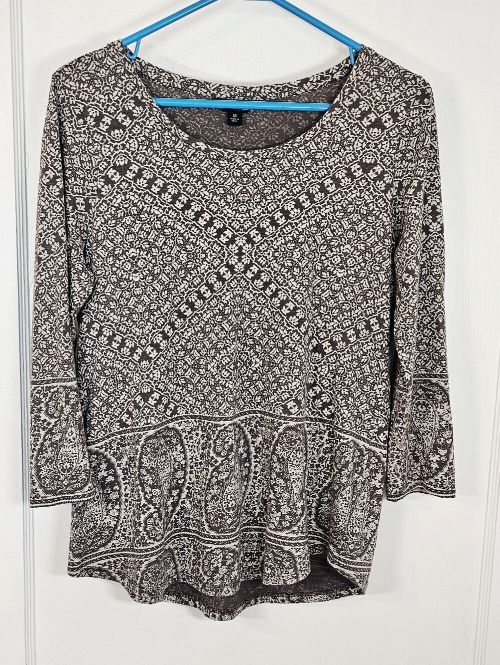Lucky Brand Geometric Paisley Print Gray & White 3/4 Sleeve Blouse